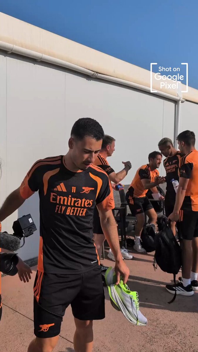 Gabriel Returns to Arsenal Training